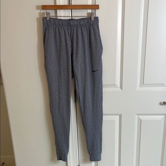 Men's Gray Nike Dri-Fit Jogger Pants - Picture 1 of 3